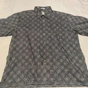 Stylish Men's Geometric Button-Down Shirt